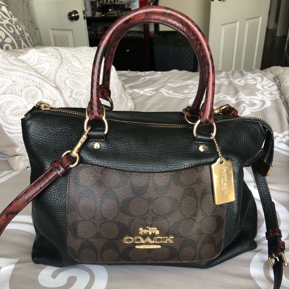 Coach Purse - Beautiful All Leather -**Like New**